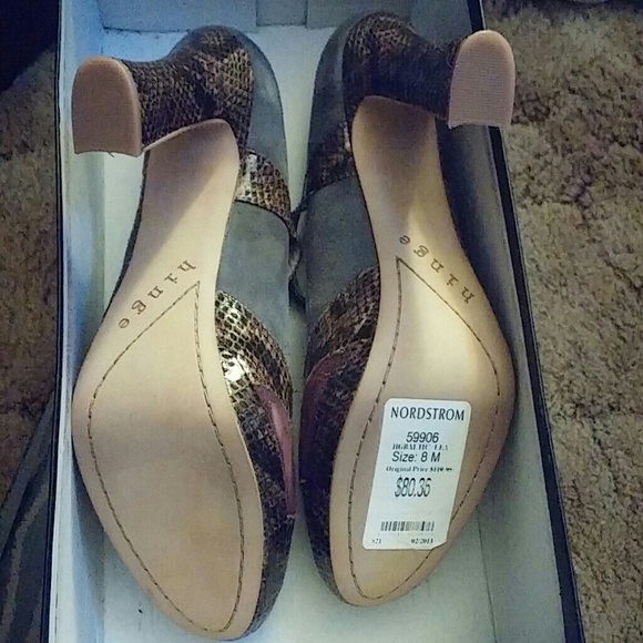 New snakeskin and suede heels - Picture 3 of 4